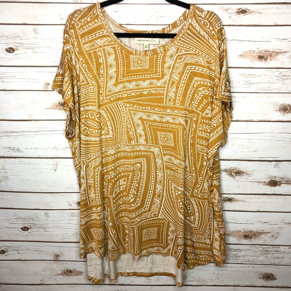 Antthony Originals Mustard Yellow & White Top